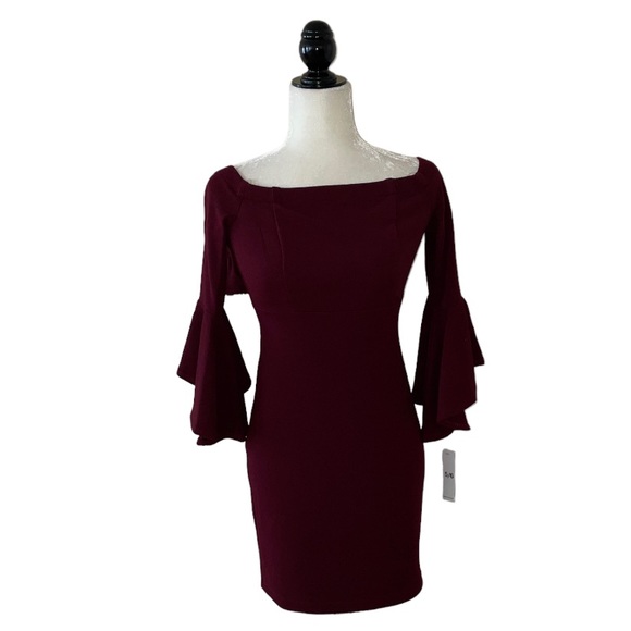 Teeze Me Dresses & Skirts - Teeze Me Bell Sleeve Dress in Burgundy